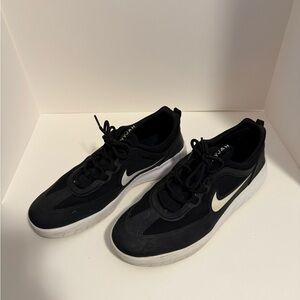 Nike Nyjah Free 2 skate shoes — the Nyjah Huston signature model. Size 10.5.